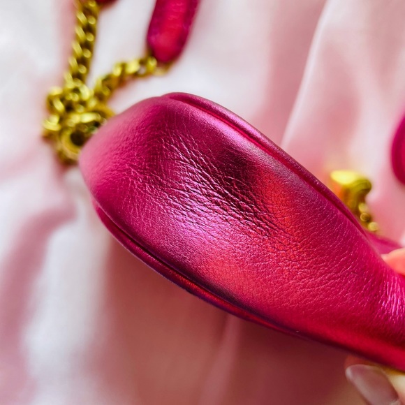 Juicy Couture pink metallic leather wristlet Y2K - Picture 6 of 17